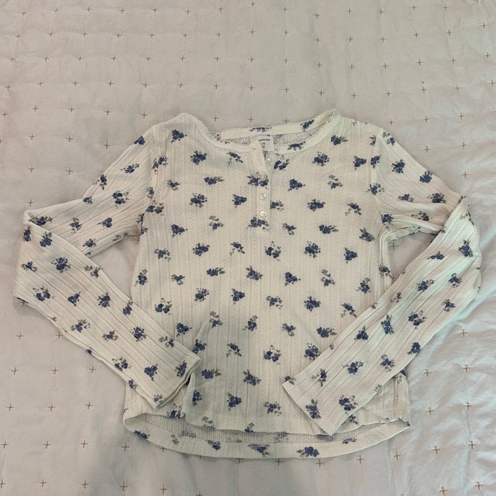 abercrombie kids White Top with Blue Floral Print